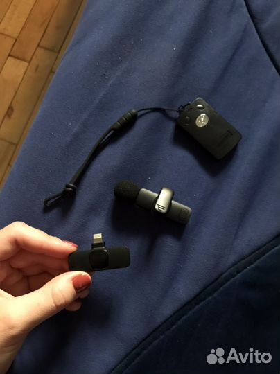 Микрофон петличный беспроводной