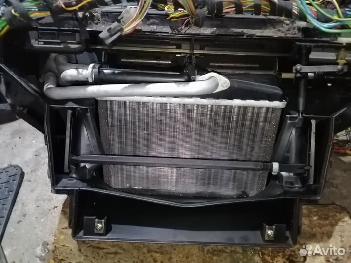 Отопитель салона Behr на е34