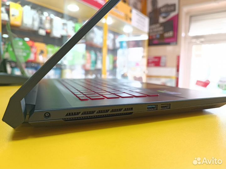 Игровой ноутбук MSI Katana GF76 i5/RTX3050