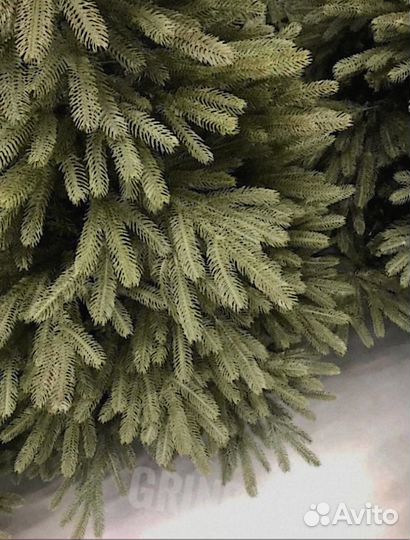 Елка искусственная