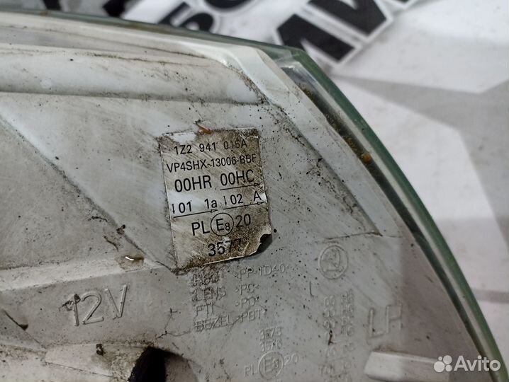 Фара левая галоген Skoda Octavia A5 до рестайлинг