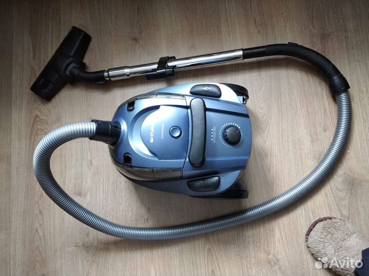 Пылесос с аквафильтром