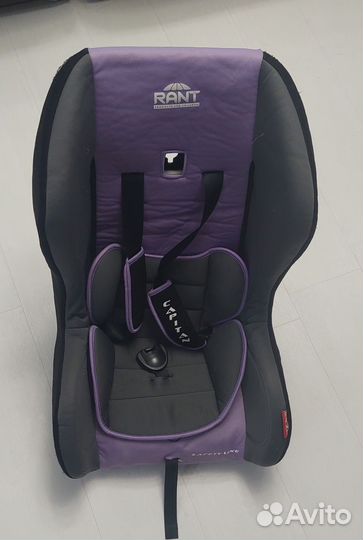 Автомобильное кресло
