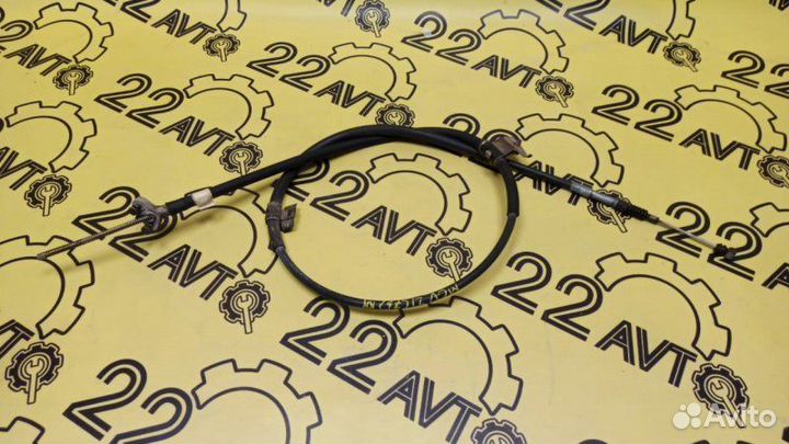 Трос стояночного тормоза задний правый Toyota