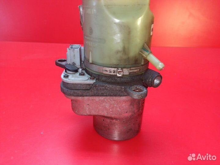 Насос гур Ford Focus CB4 qqdb 2009