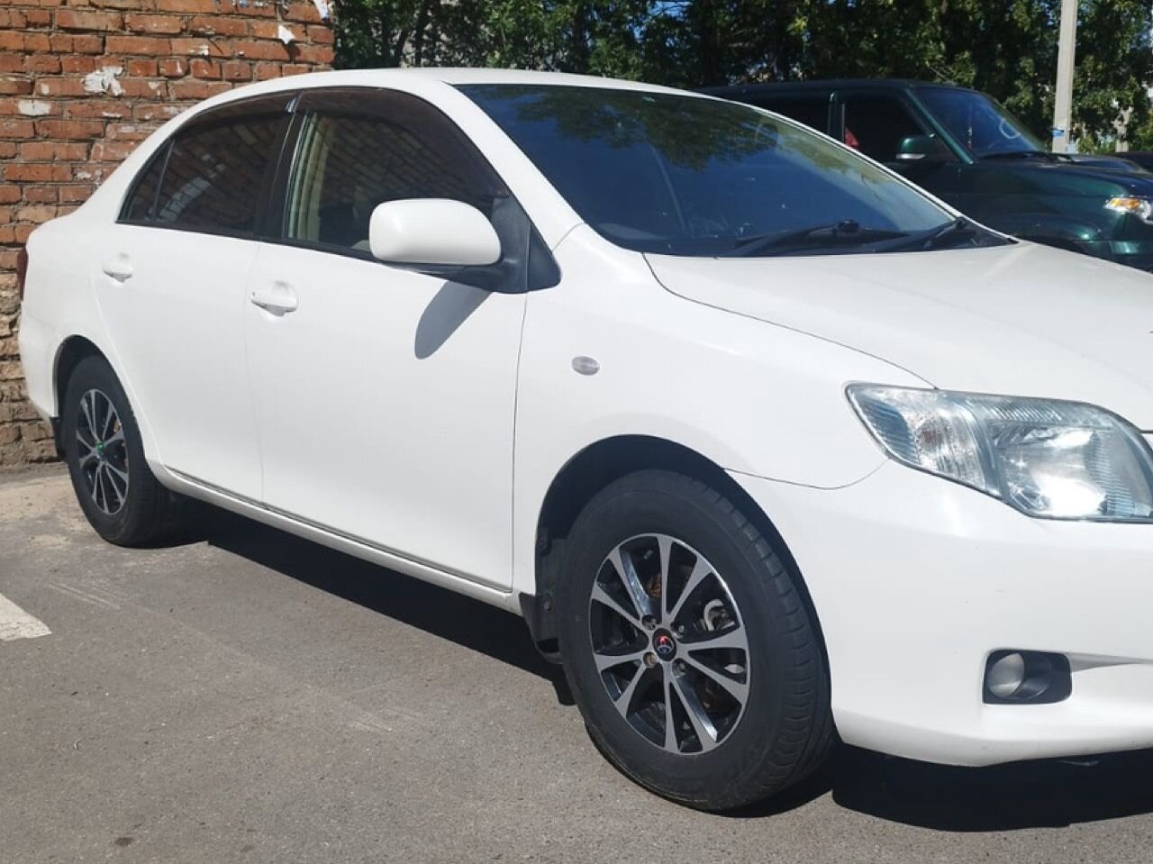 Toyota Corolla Axio: фото владельца