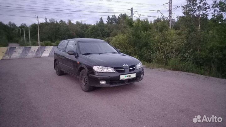 Nissan Almera, 2001