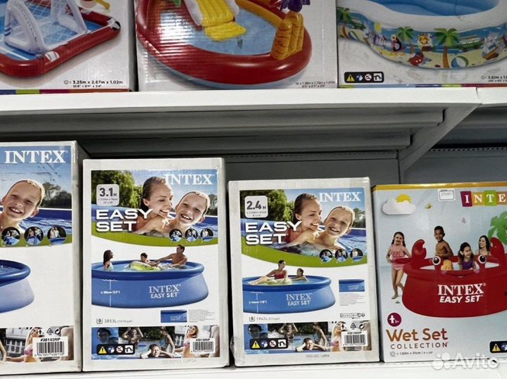 Надувной бассейн intex