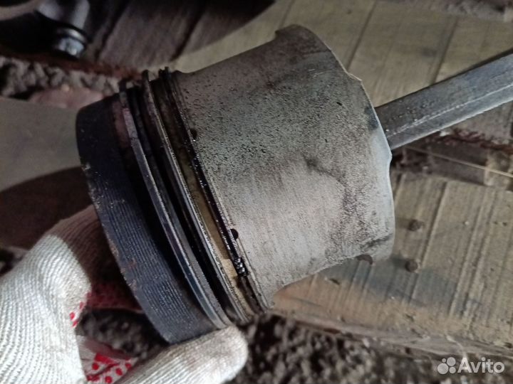 Поршень 6не1, 6нн1 Isuzu