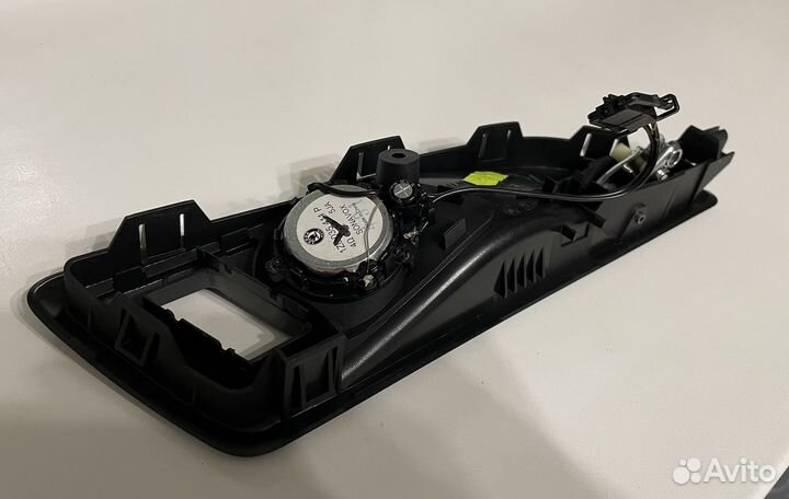 Ручка задней левой двери Skoda Octavia 1Z0839247