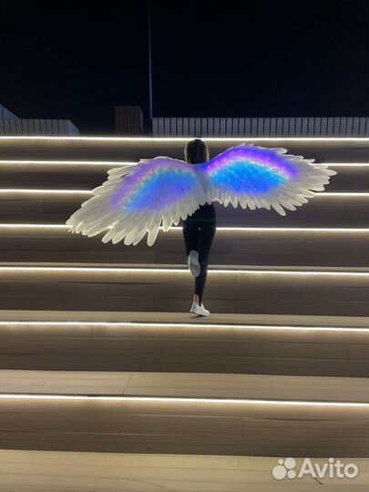 Крылья ангела белые светящиеся ангельские