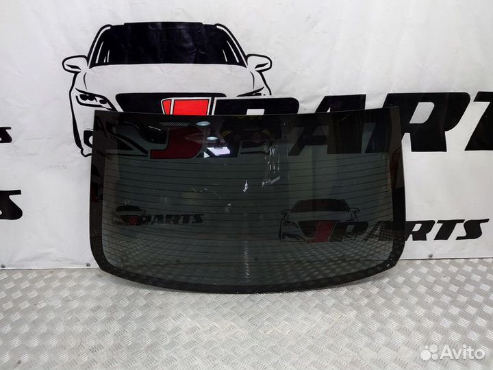 Стекло заднее Mitsubishi Lancer