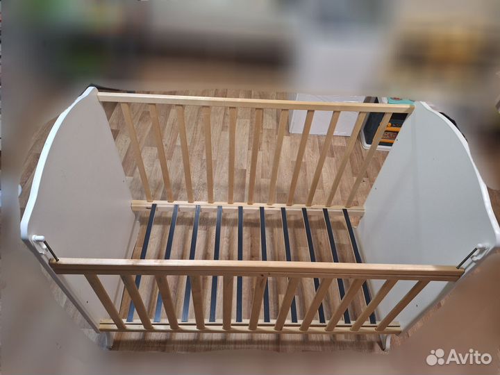 Детская кроватка+матрас+ортопедическая подушка