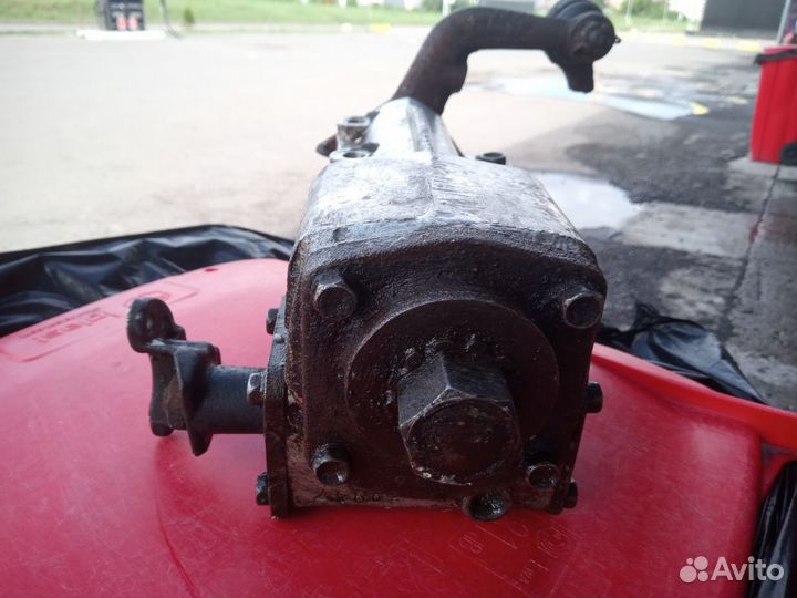 Газ 24. Газ 2410 Рулевой редуктор