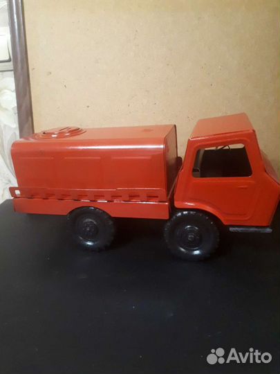 Игрушка Запорожсталь. Пожарная машина цистерна