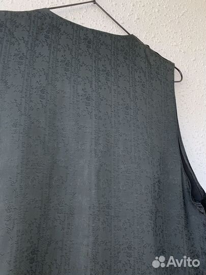 Жилет из шёлкового бархата St. Michael