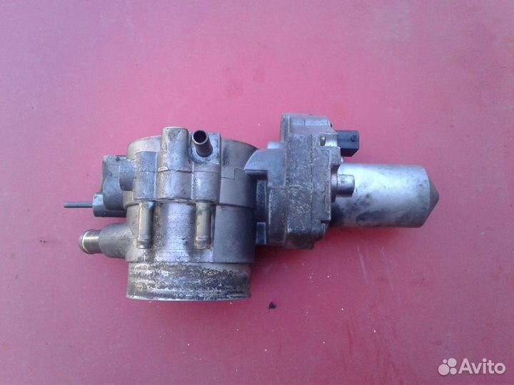 Дроссельная заслонка опель Y26SE