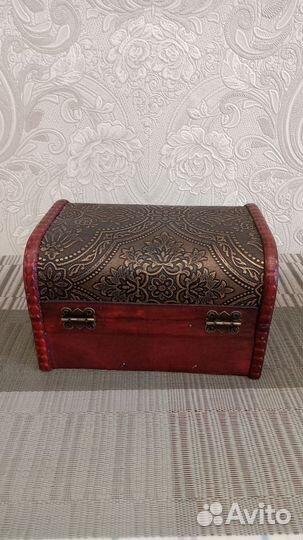Сундук деревянный новый