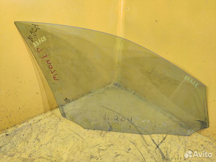 Стекло переднее левое для Mercedes-Benz W204