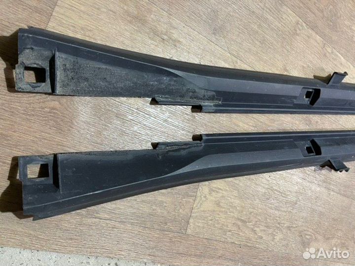 Накладка на порог наружная Subaru Forester 4 SJ5