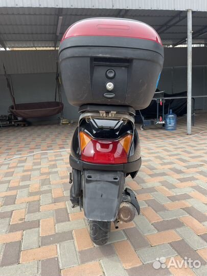 Honda lead