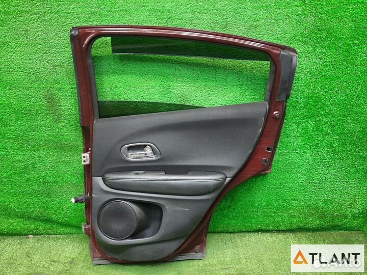 Дверь боковая задний правый honda vezel