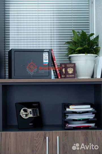 Сейф офисный