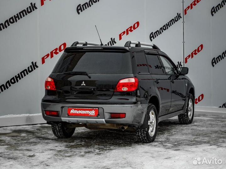 Mitsubishi Outlander 2.0 МТ, 2006, 285 000 км