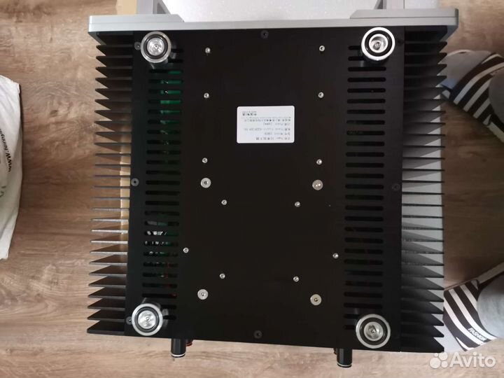 Усилитель А класса Hood1969 24 Вт на канал