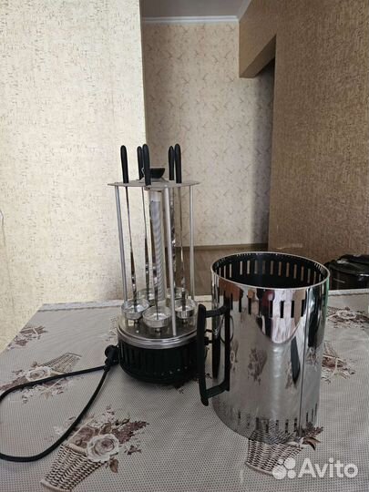 Электрошашлычница новая