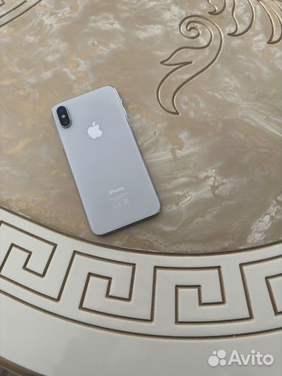 iPhone X, 256 ГБ