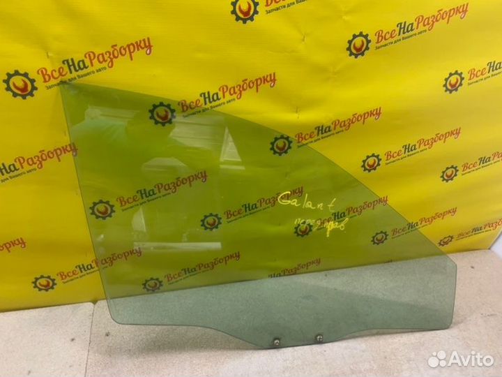 Стекло боковое переднее правое Mitsubishi Galant