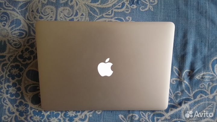 MacBook Air 13 2015 г/8gb/256gb
