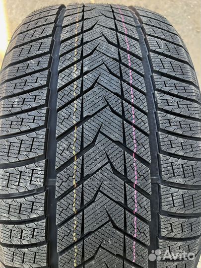 Sonix WinterXPro 999 275/45 R21 117T