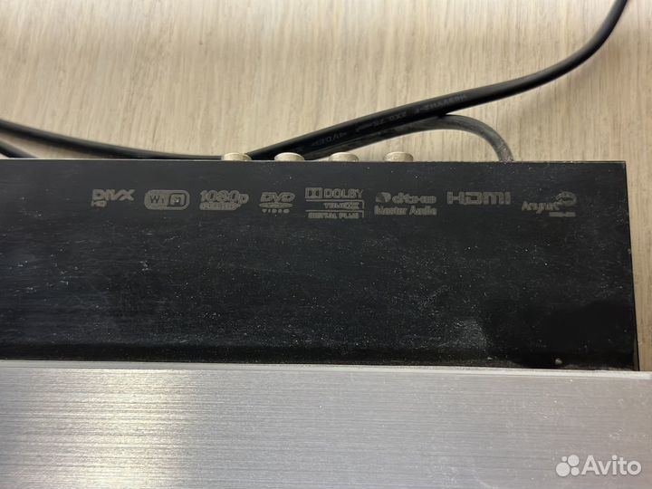 Blu-ray плеер Samsung BD-F7500