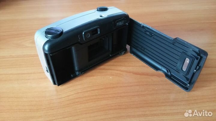 Фотокамера Cameron101M 35мм со встроенной вспышкой