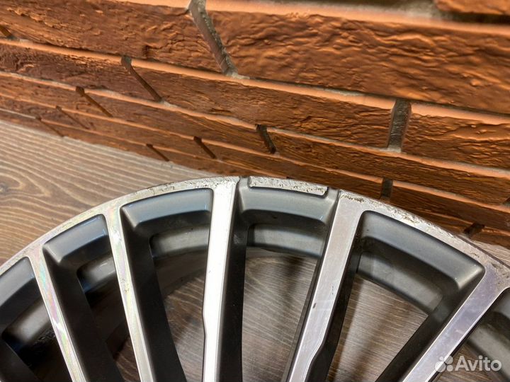 Диск колёсный R20 Bmw 7 G11 G12 Multi Spoke 777