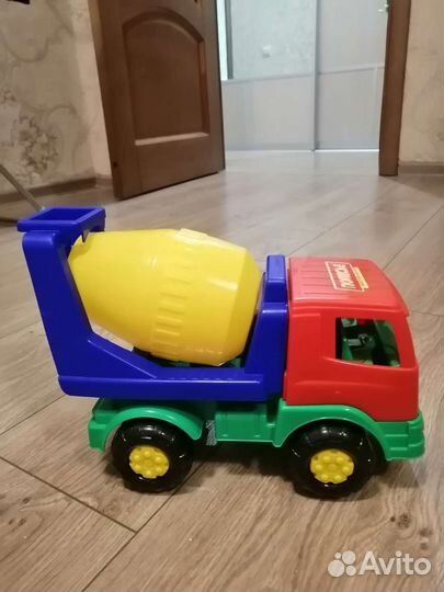 Бетономешалка игрушка