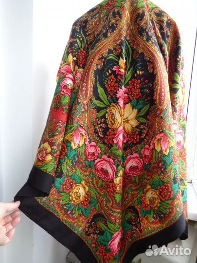 Павловопосадский платок Счастливица 18 лоскут