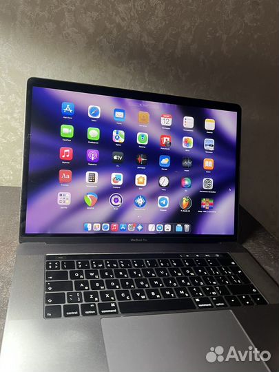 Apple macbook pro 16 2019