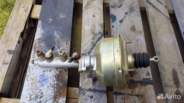 Главный тормозной цилиндр и вакумный усилитель тор