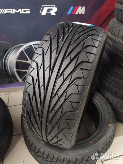 Triangle TR968 215/50 R17 95V