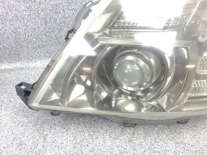Фара передняя левая Toyota Alphard ANH10 2azfe