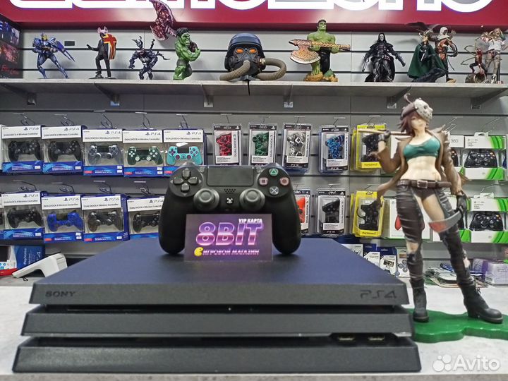PS4 Pro 1TB + 7 топовых игр