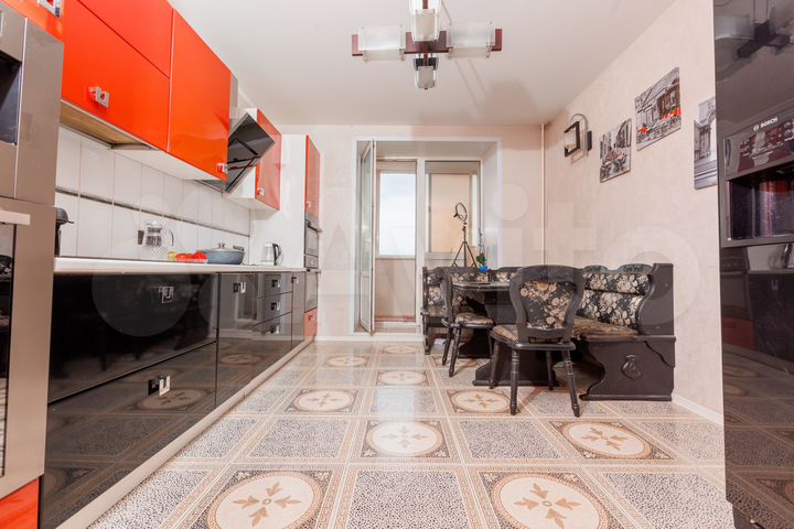 3-к. квартира, 116,2 м², 12/17 эт.