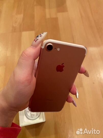 iPhone 7, 128 ГБ