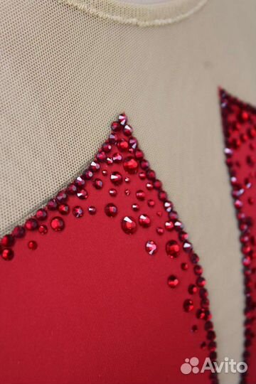 Костюм для фигурного катания 145-155 в аренду