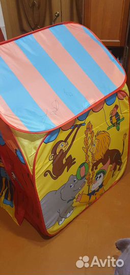 Палатка дачный домик