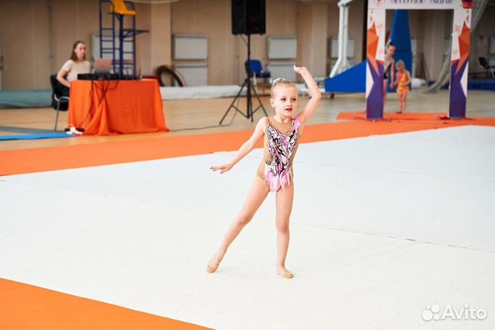 Купальник для художественной гимнастики