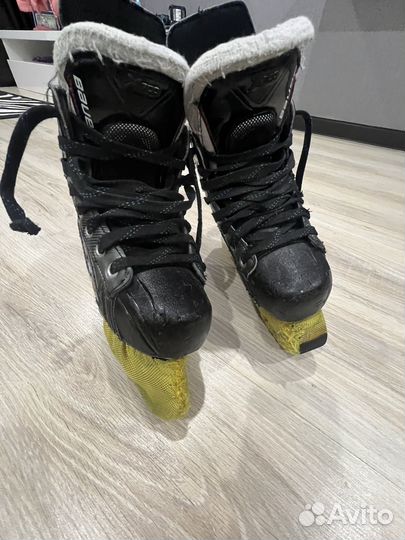 Коньки bauer vapor x700